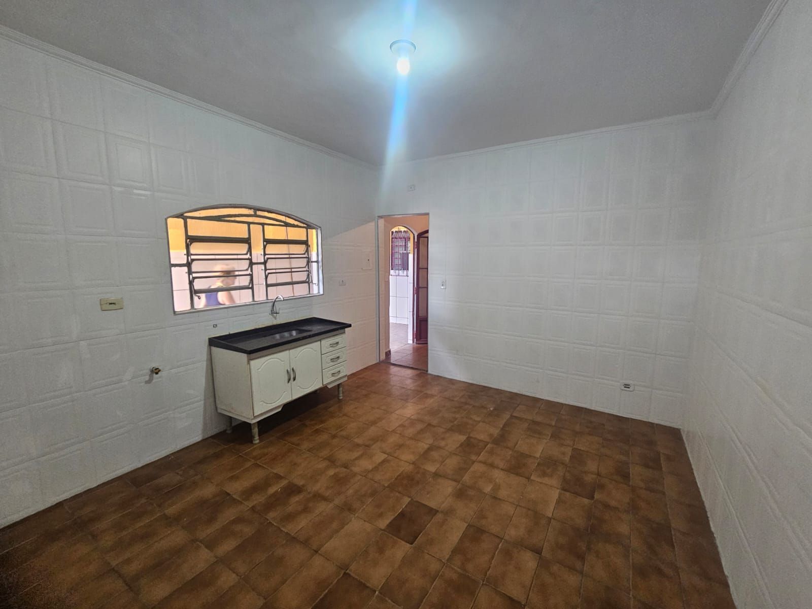 Casa para alugar com 1 quarto, 60m² - Foto 3