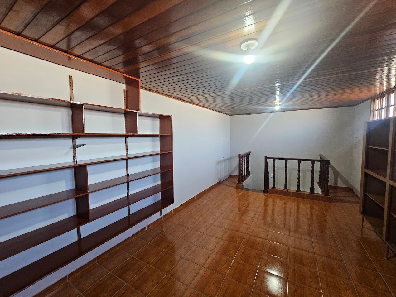 Sobrado à venda com 5 quartos, 300m² - Foto 34