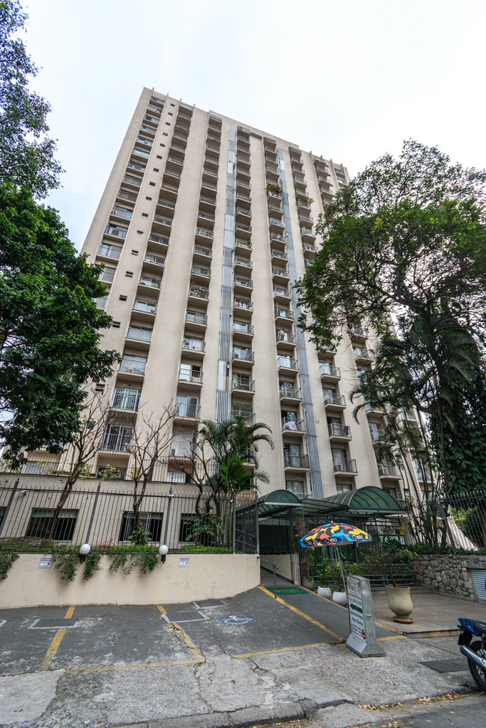 Apartamento à venda com 1 quarto, 55m² - Foto 28