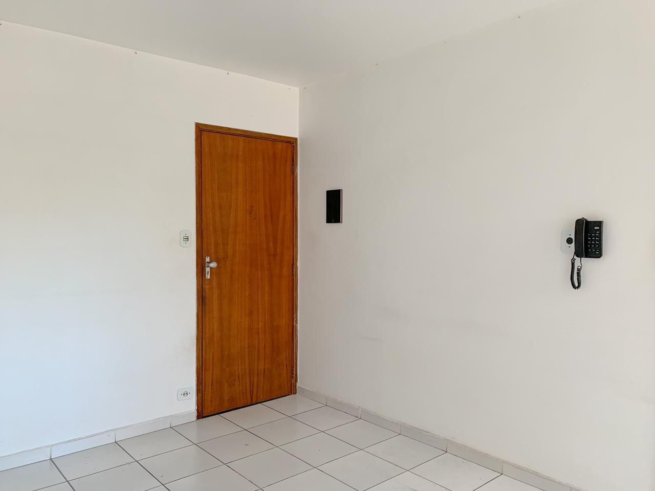 Apartamento à venda com 2 quartos, 57m² - Foto 11