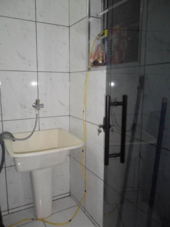 Sobrado à venda com 2 quartos, 190m² - Foto 9