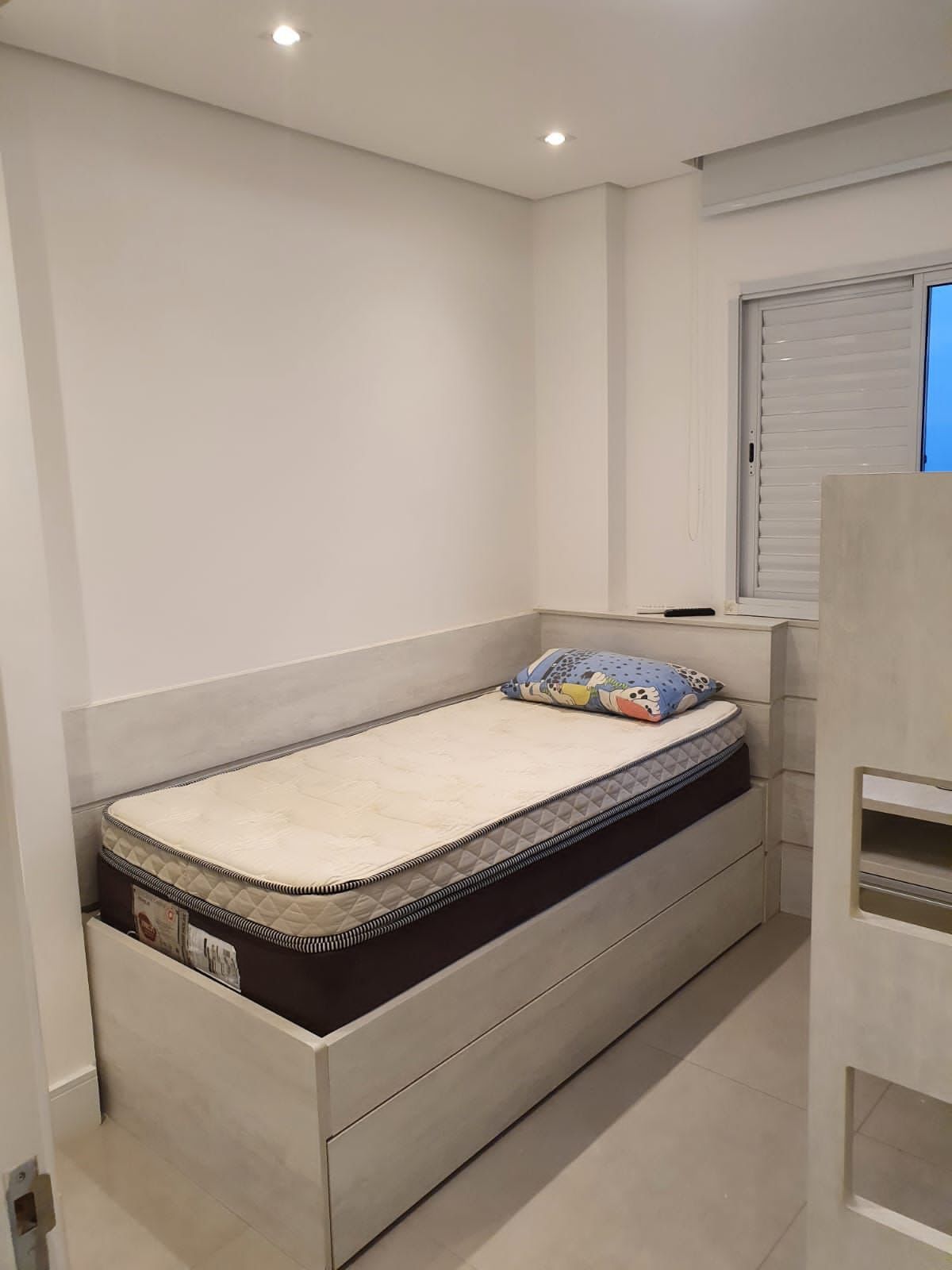 Apartamento à venda com 4 quartos, 256m² - Foto 12