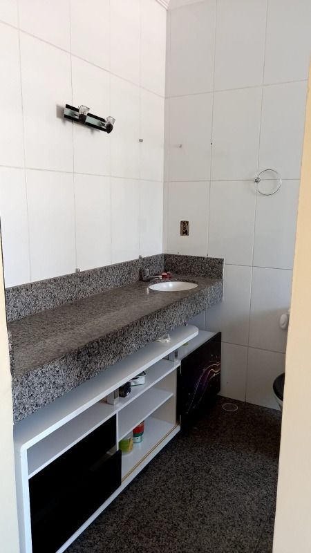 Sobrado à venda com 2 quartos, 123m² - Foto 2