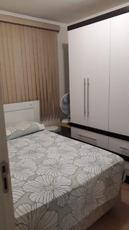 Apartamento à venda com 2 quartos, 44m² - Foto 13