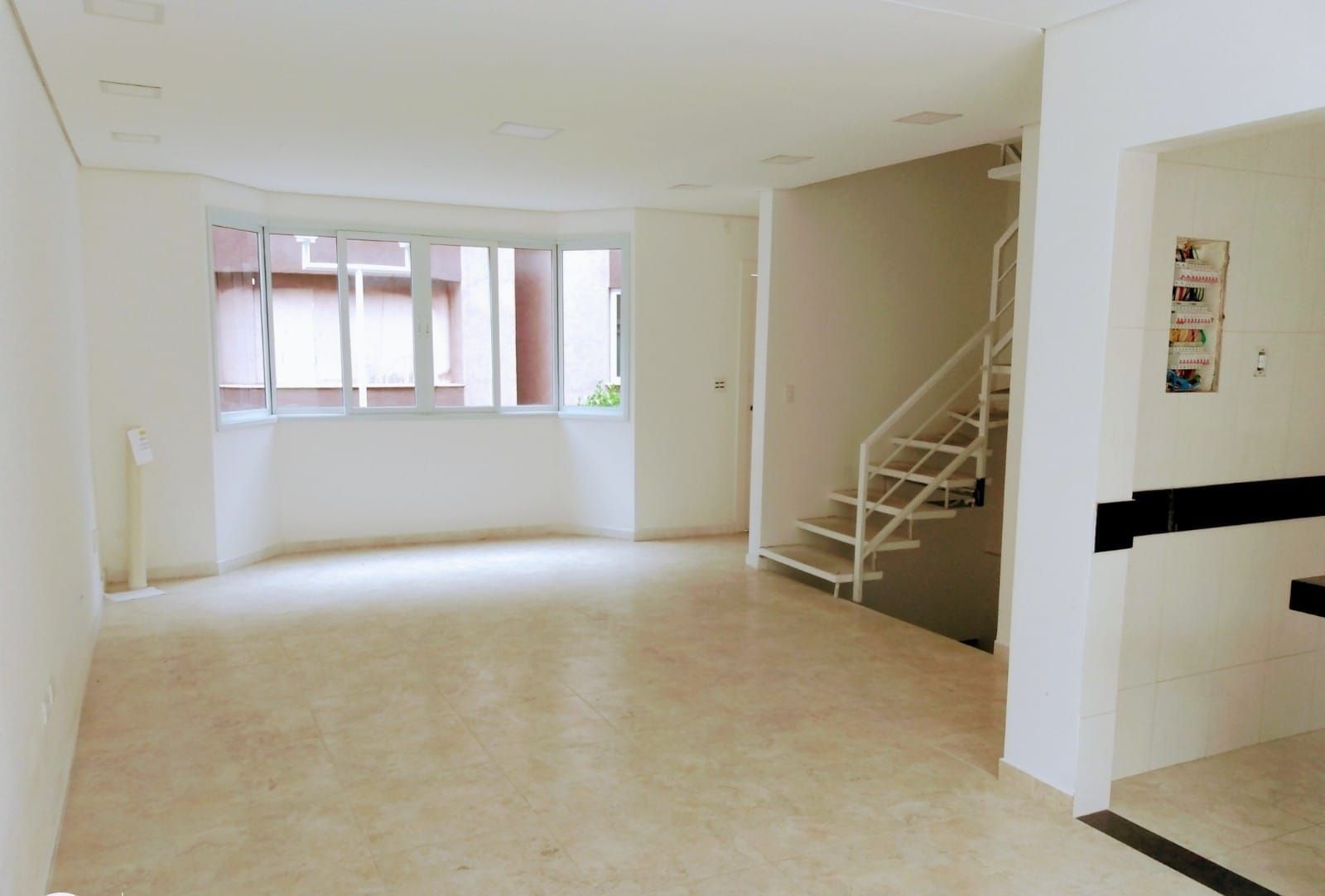 Sobrado à venda com 3 quartos, 226m² - Foto 6