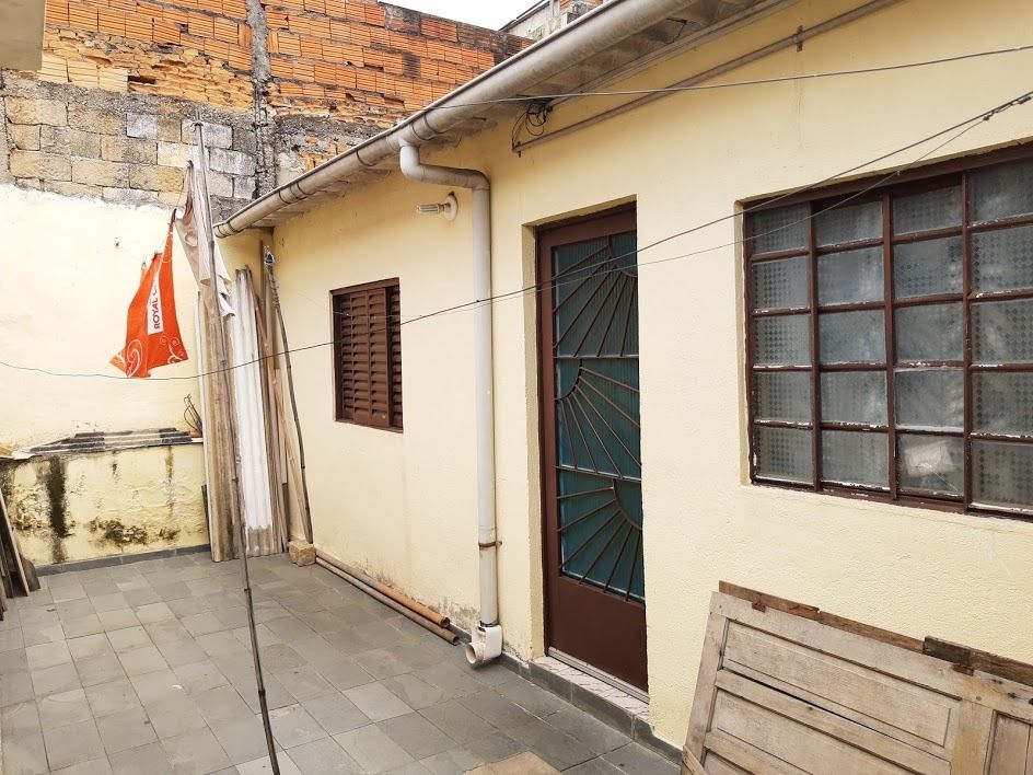 Casa à venda com 2 quartos, 90m² - Foto 13