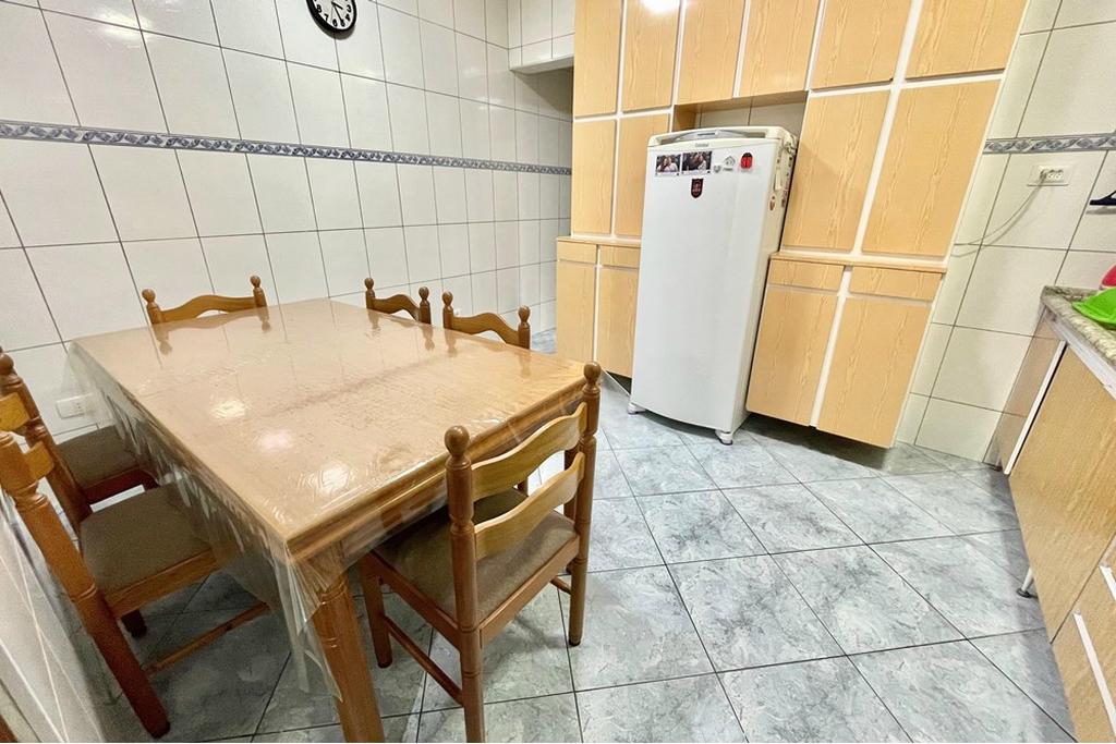 Casa à venda com 5 quartos, 309m² - Foto 6