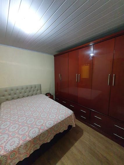 Casa à venda com 1 quarto, 100m² - Foto 4