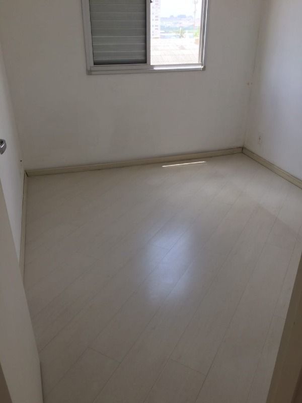 Apartamento à venda com 3 quartos, 67m² - Foto 4