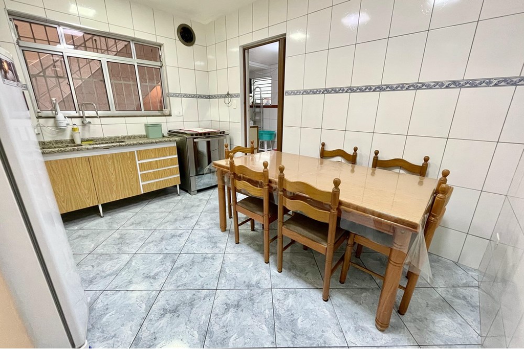 Casa à venda com 5 quartos, 309m² - Foto 8