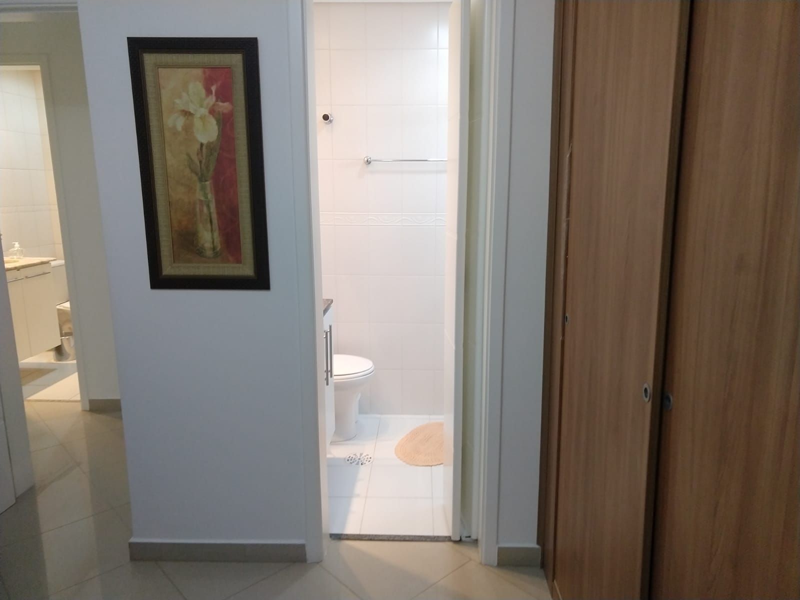 Apartamento à venda com 3 quartos, 85m² - Foto 4