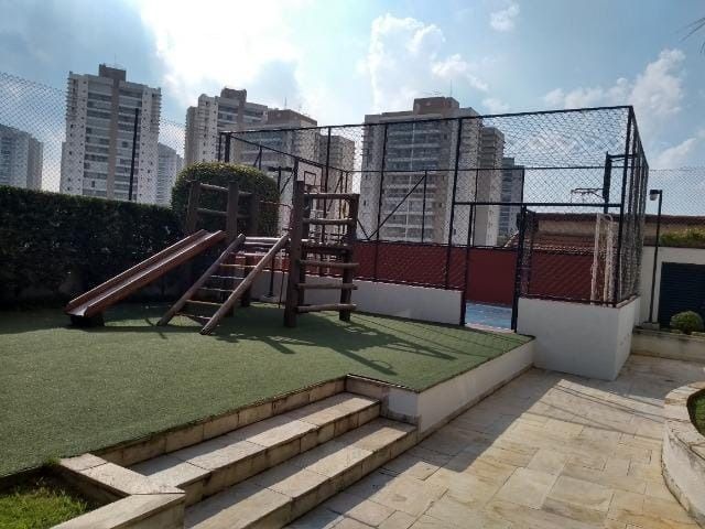 Apartamento à venda com 2 quartos, 75m² - Foto 17