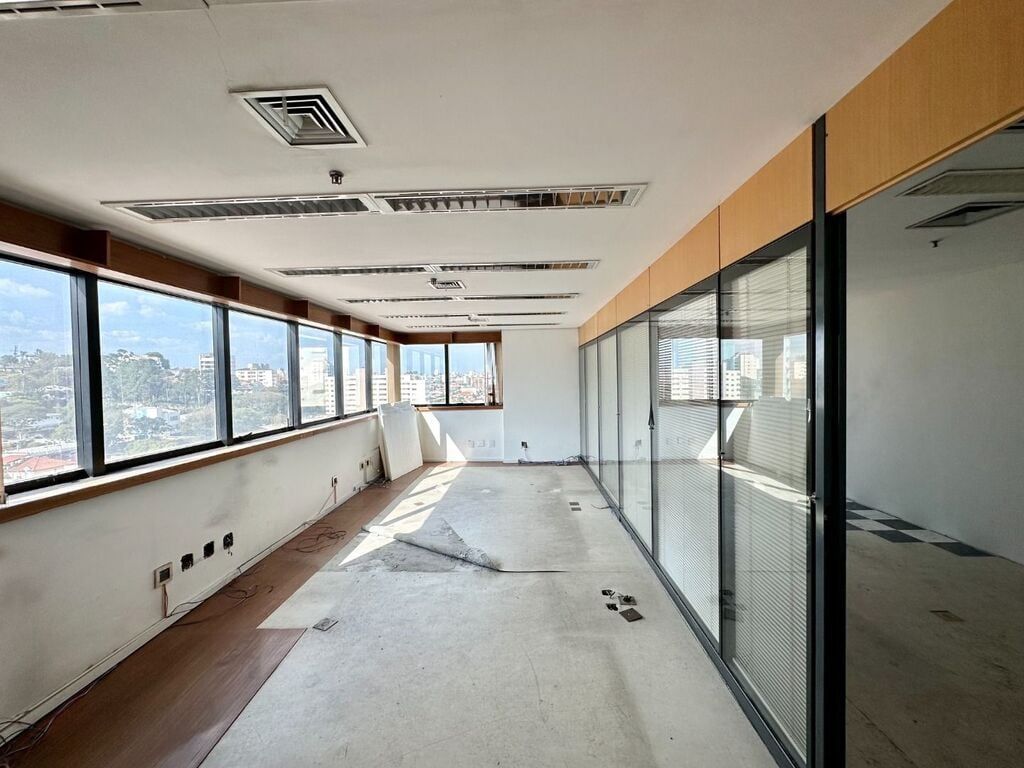 Conjunto Comercial-Sala à venda, 232m² - Foto 32