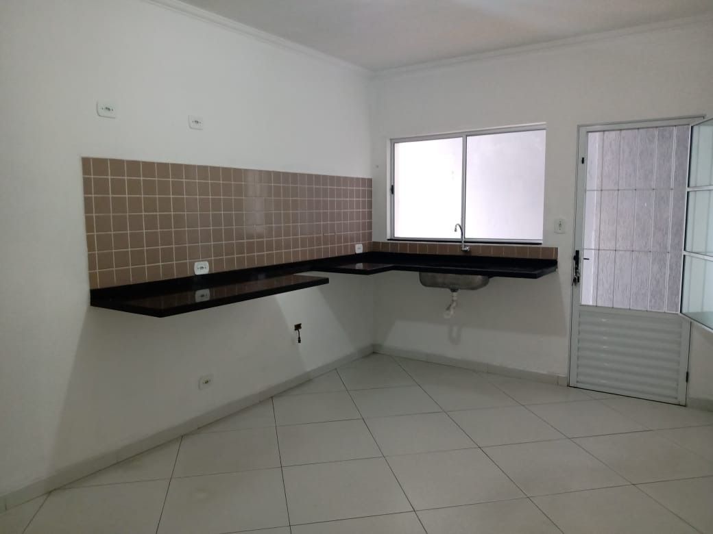 Casa à venda com 3 quartos, 100m² - Foto 22