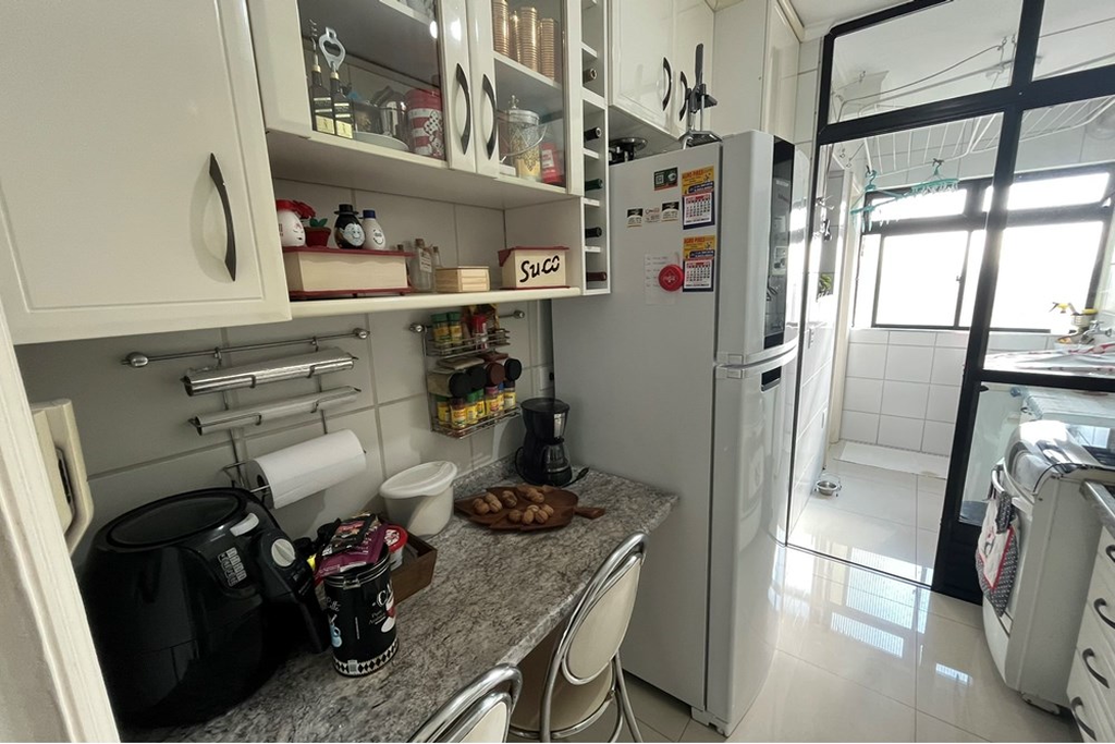 Apartamento à venda com 3 quartos, 80m² - Foto 12