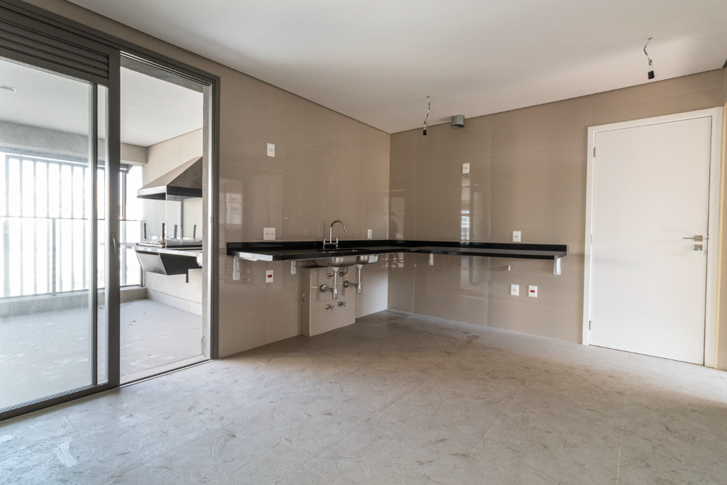 Apartamento à venda com 3 quartos, 160m² - Foto 15