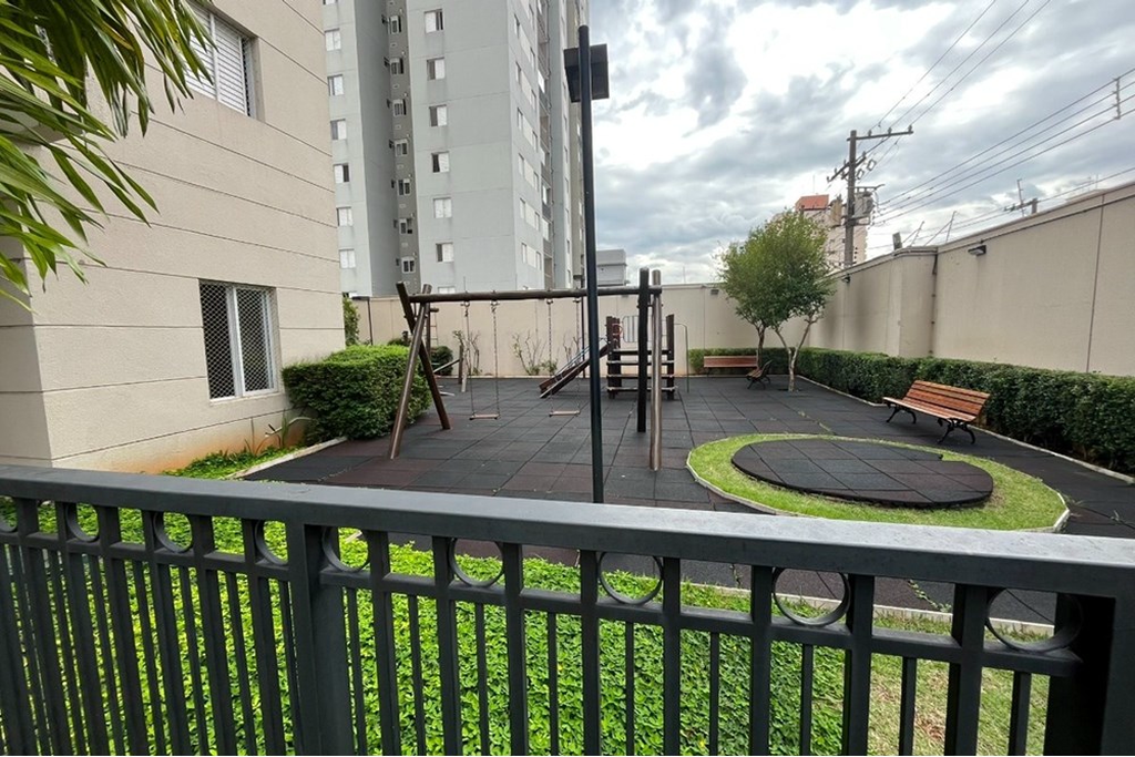 Apartamento à venda com 3 quartos, 90m² - Foto 7
