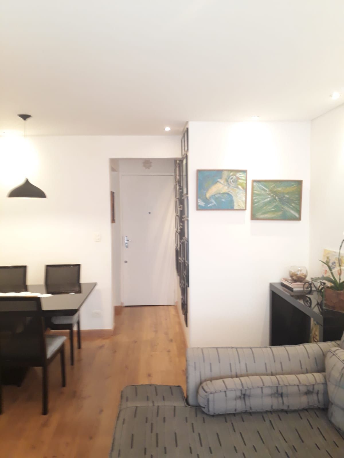 Apartamento à venda com 3 quartos, 80m² - Foto 2