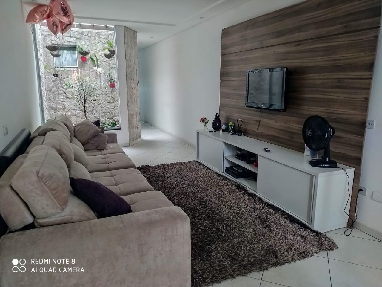 Sobrado à venda com 3 quartos, 162m² - Foto 1