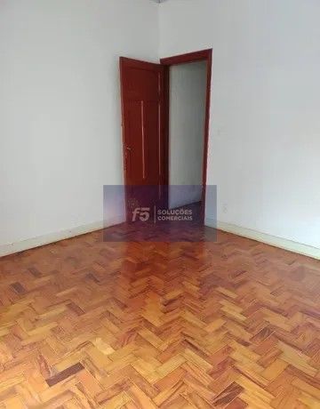 Casa para alugar com 3 quartos, 150m² - Foto 8