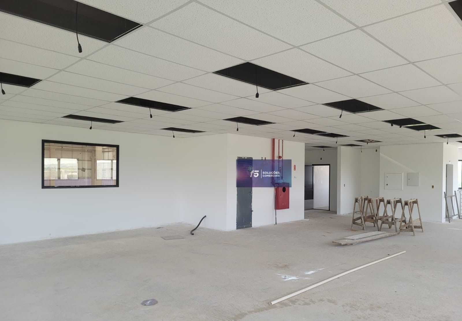 Depósito-Galpão-Armazém para alugar com 1 quarto, 3m² - Foto 10