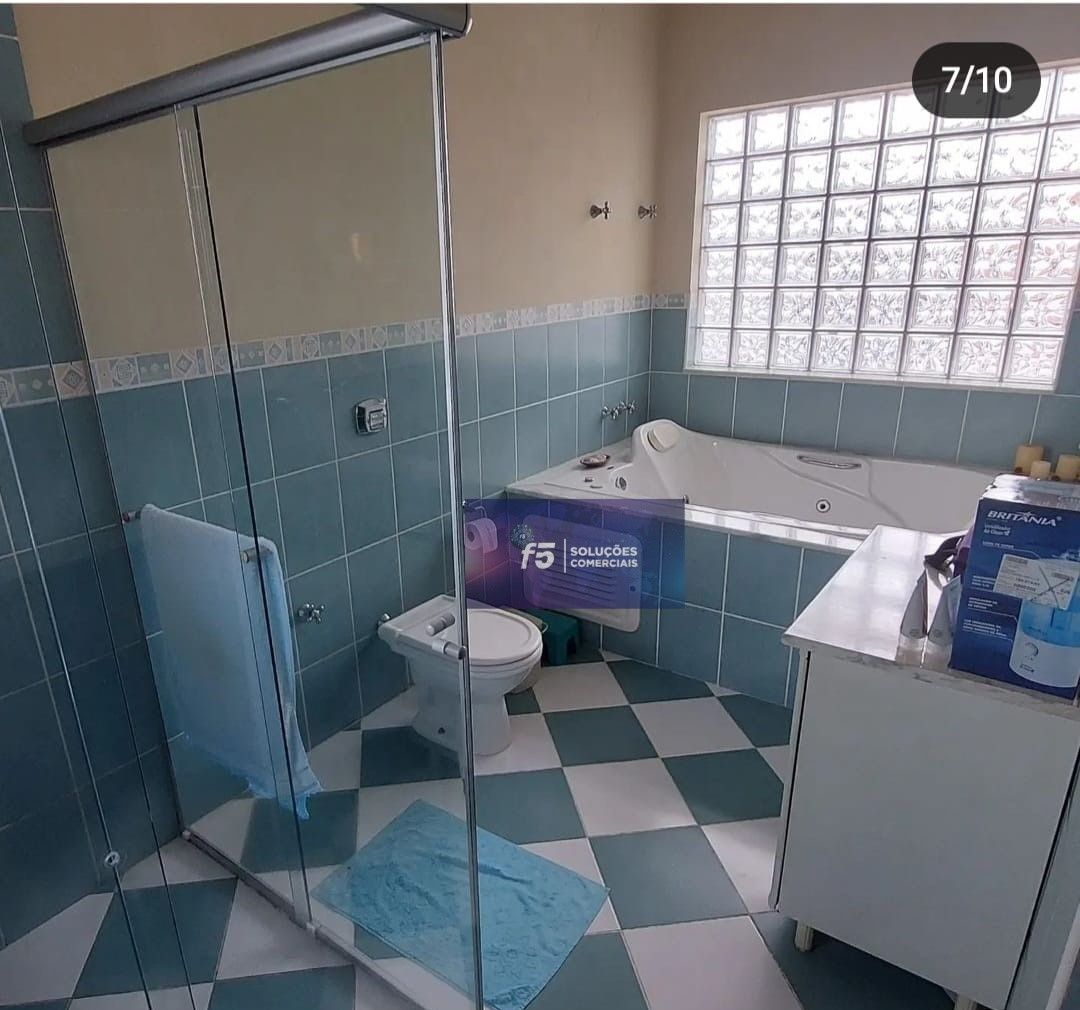 Casa, 3 quartos, 241 m² - Foto 8