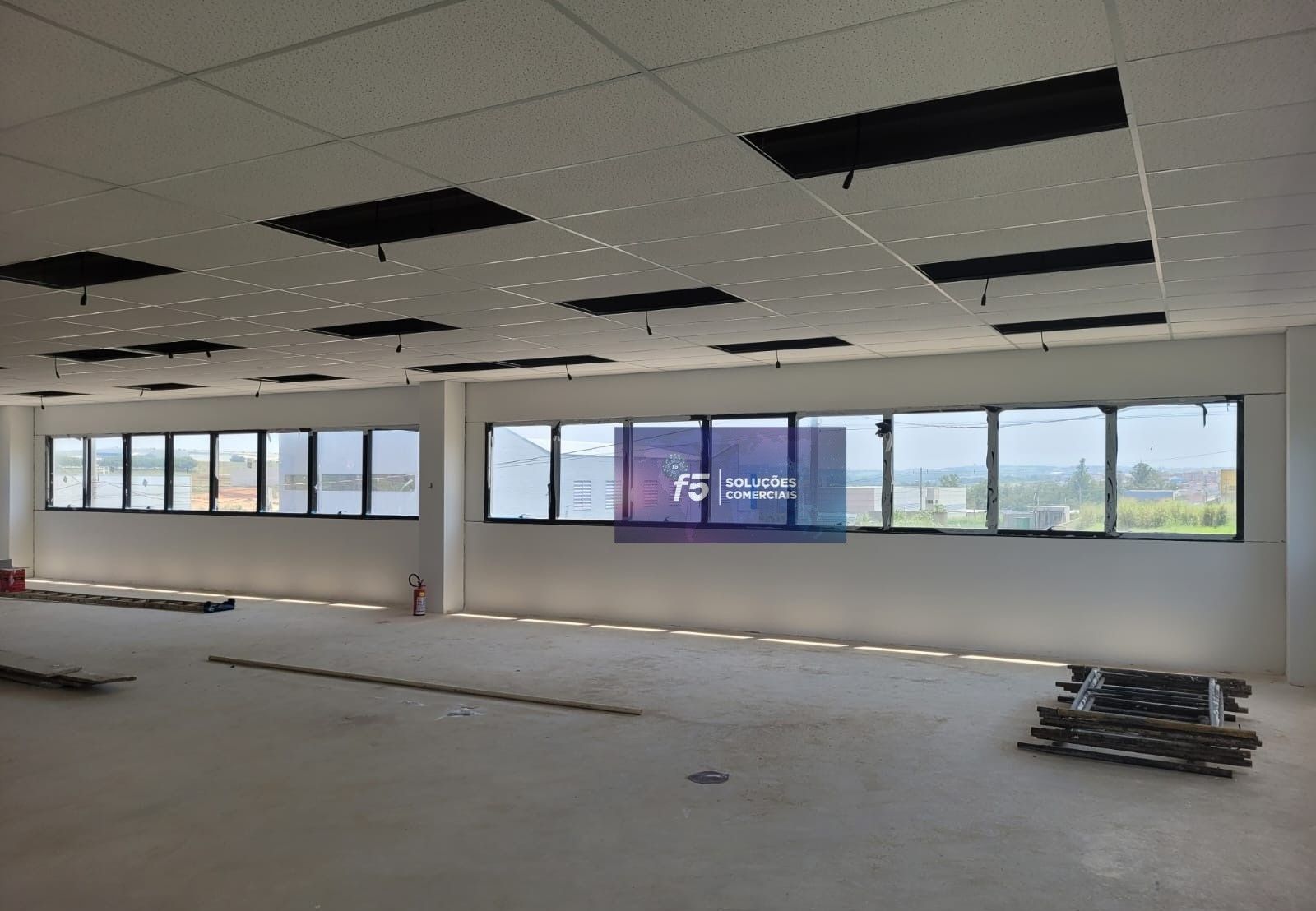 Depósito-Galpão-Armazém para alugar com 1 quarto, 3m² - Foto 5
