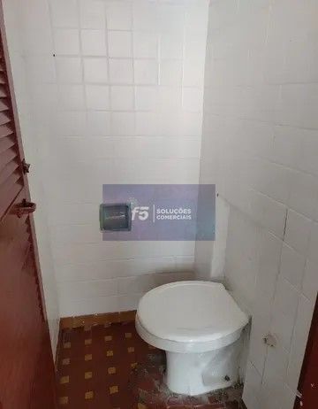 Casa para alugar com 3 quartos, 150m² - Foto 4