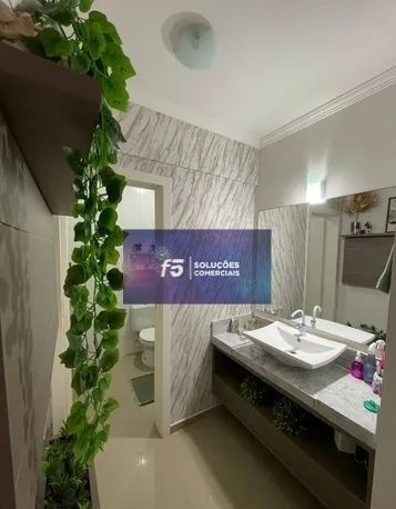 Cobertura à venda com 2 quartos, 180m² - Foto 2