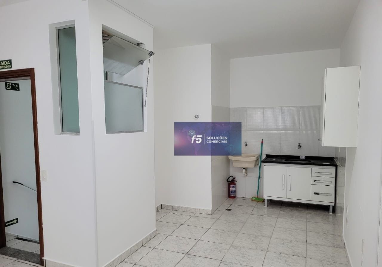 Conjunto Comercial-Sala para alugar com 3 quartos, 154m² - Foto 18