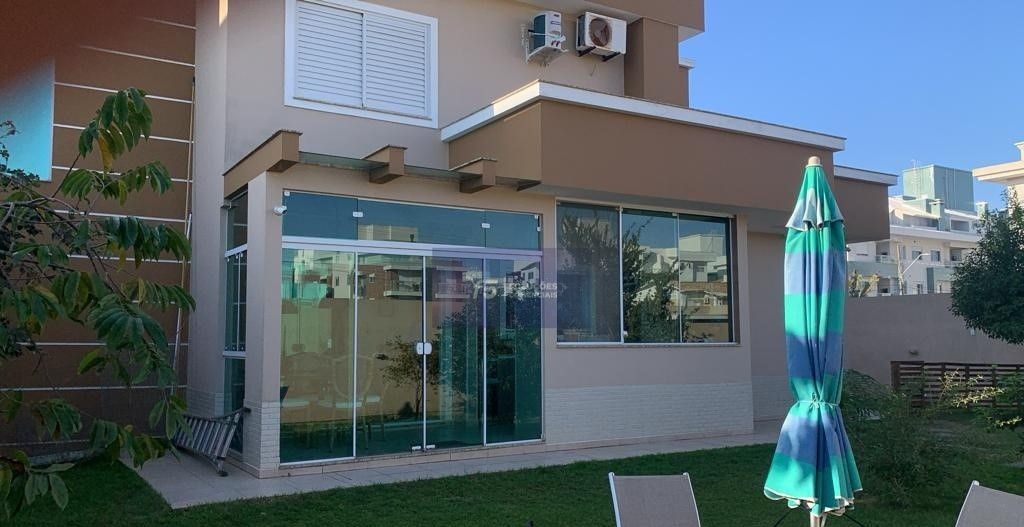 Casa, 3 quartos, 240 m² - Foto 4