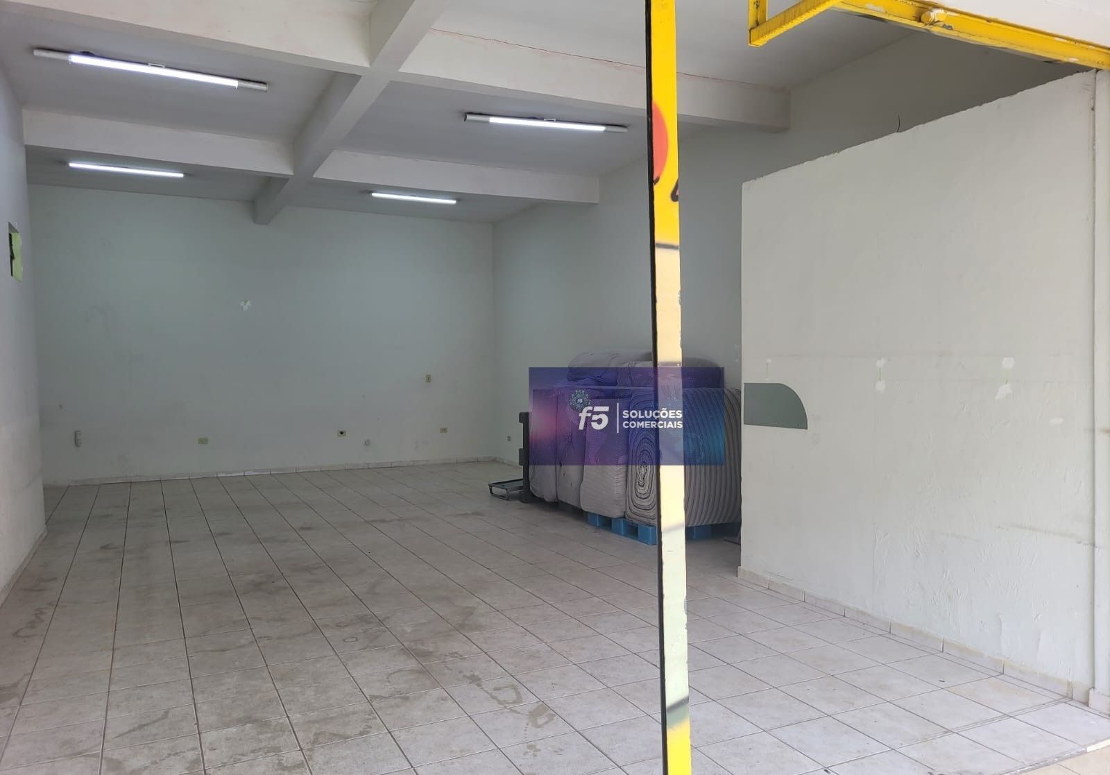 Conjunto Comercial-Sala para alugar com 1 quarto, 80m² - Foto 6