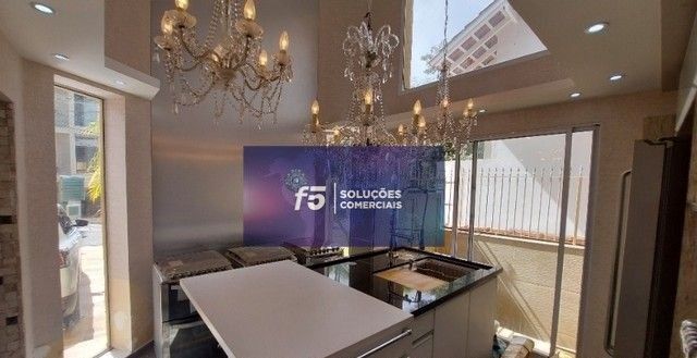 Casa, 4 quartos, 288 m² - Foto 2
