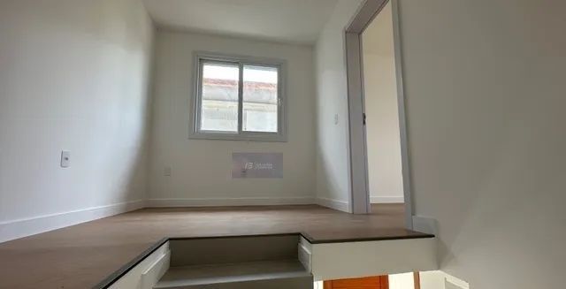 Casa à venda com 4 quartos, 158m² - Foto 7