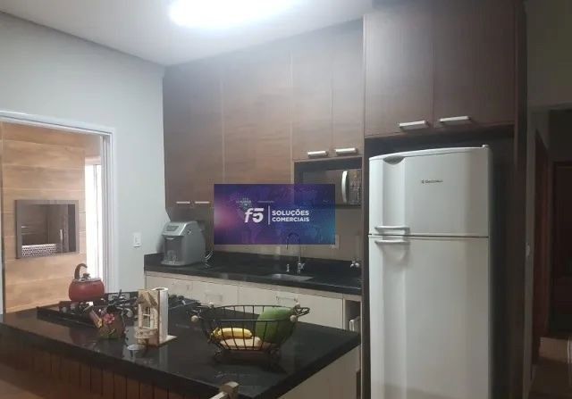 Casa, 2 quartos, 128 m² - Foto 1