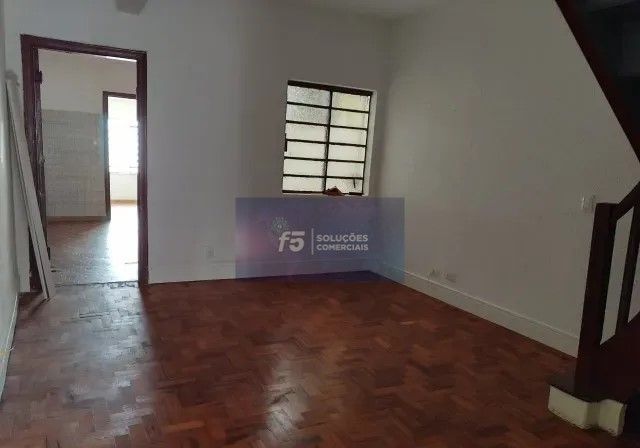 Casa para alugar com 3 quartos, 150m² - Foto 10