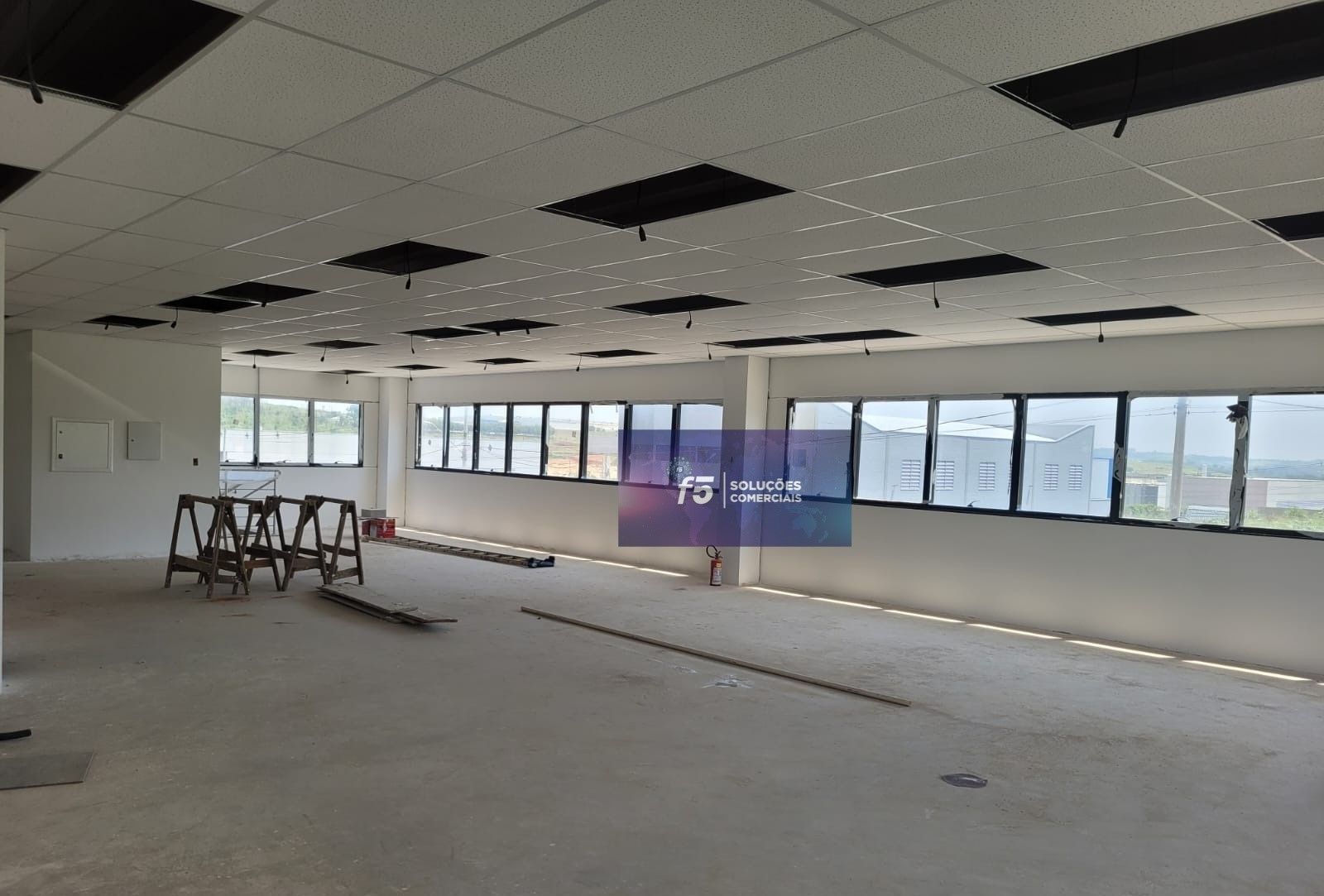 Depósito-Galpão-Armazém para alugar com 1 quarto, 3m² - Foto 8