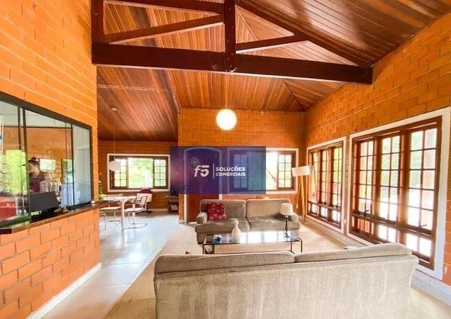 Casa, 3 quartos, 1500 m² - Foto 1