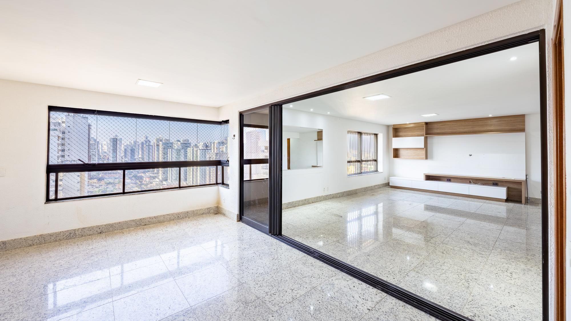 Apartamento no Chamonix Residence com 177 m² e vista panorâmica no Bueno — foto 1
