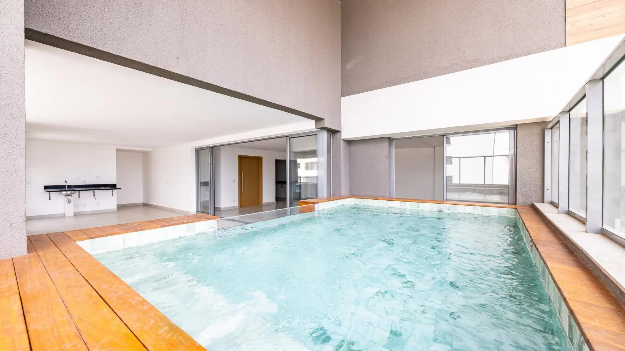 Apartamento à venda no Opus Penthouses 146 com 270 m² e 3 suítes