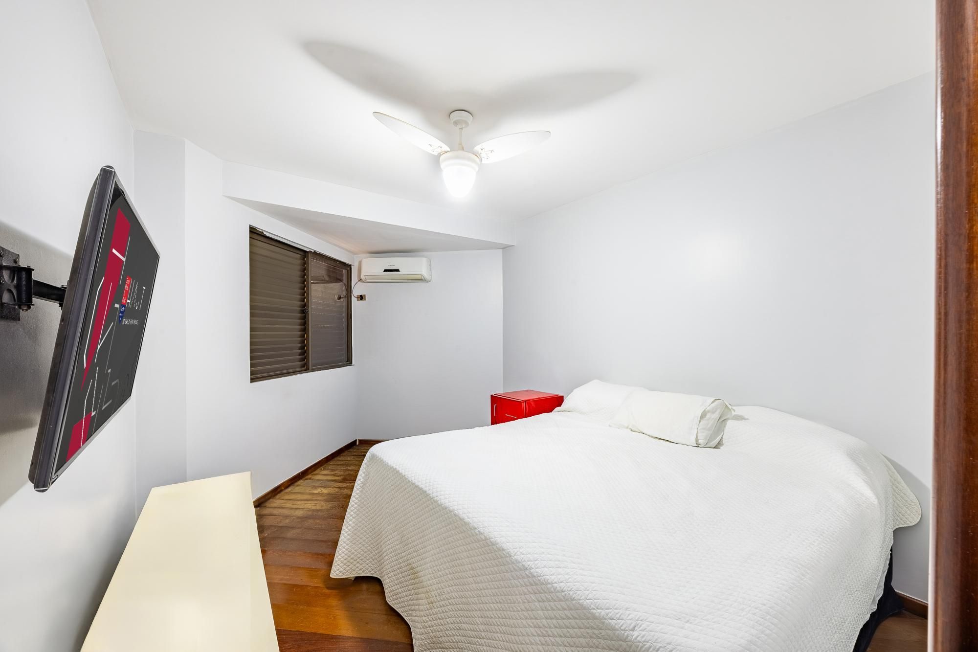 Apartamento, 4 quartos, 221 m² - Foto 11