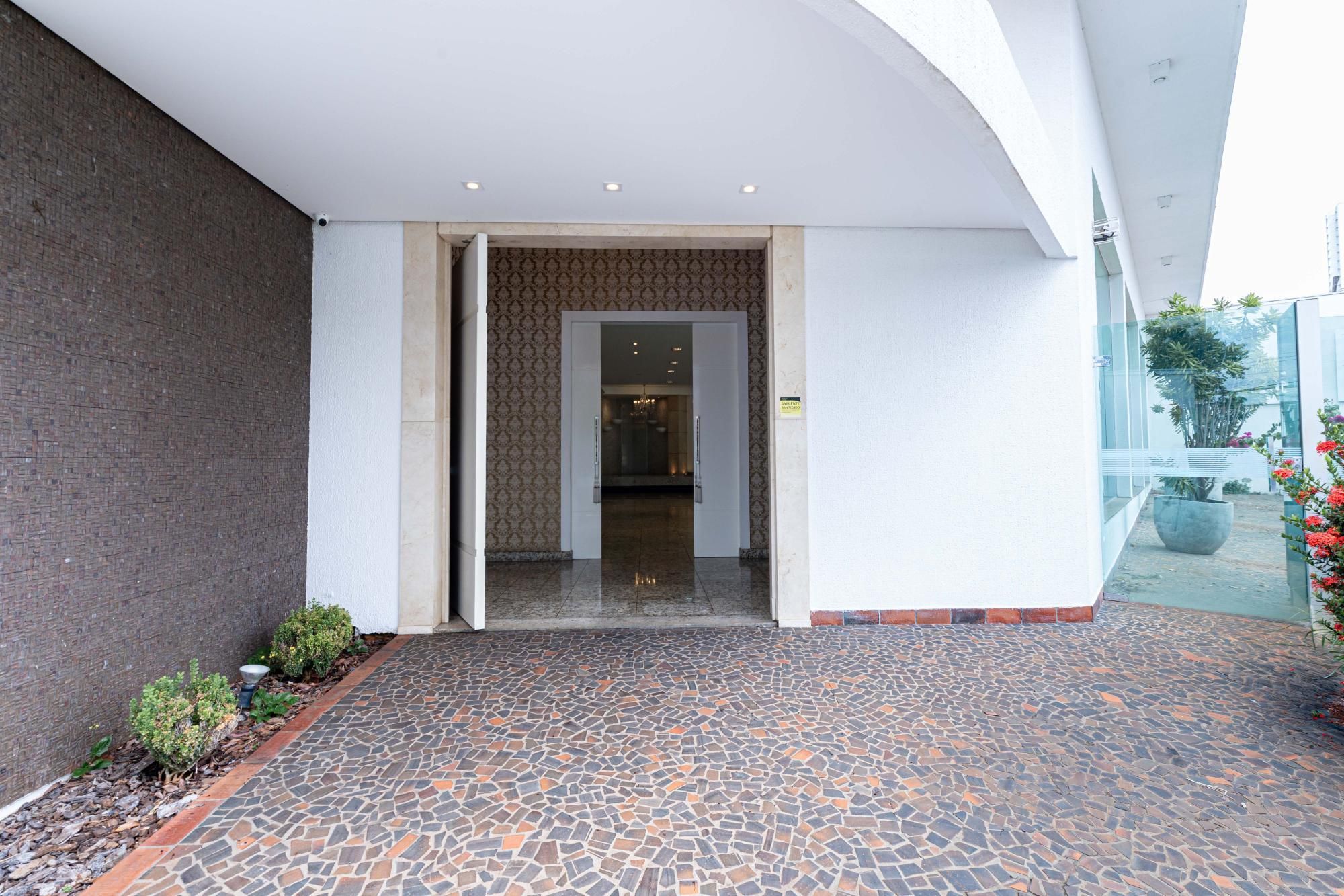 Prédio Inteiro - Foto 17