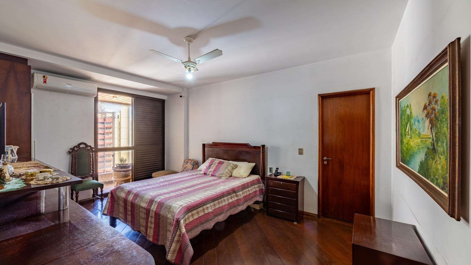 Apartamento, 4 quartos, 259 m² - Foto 17