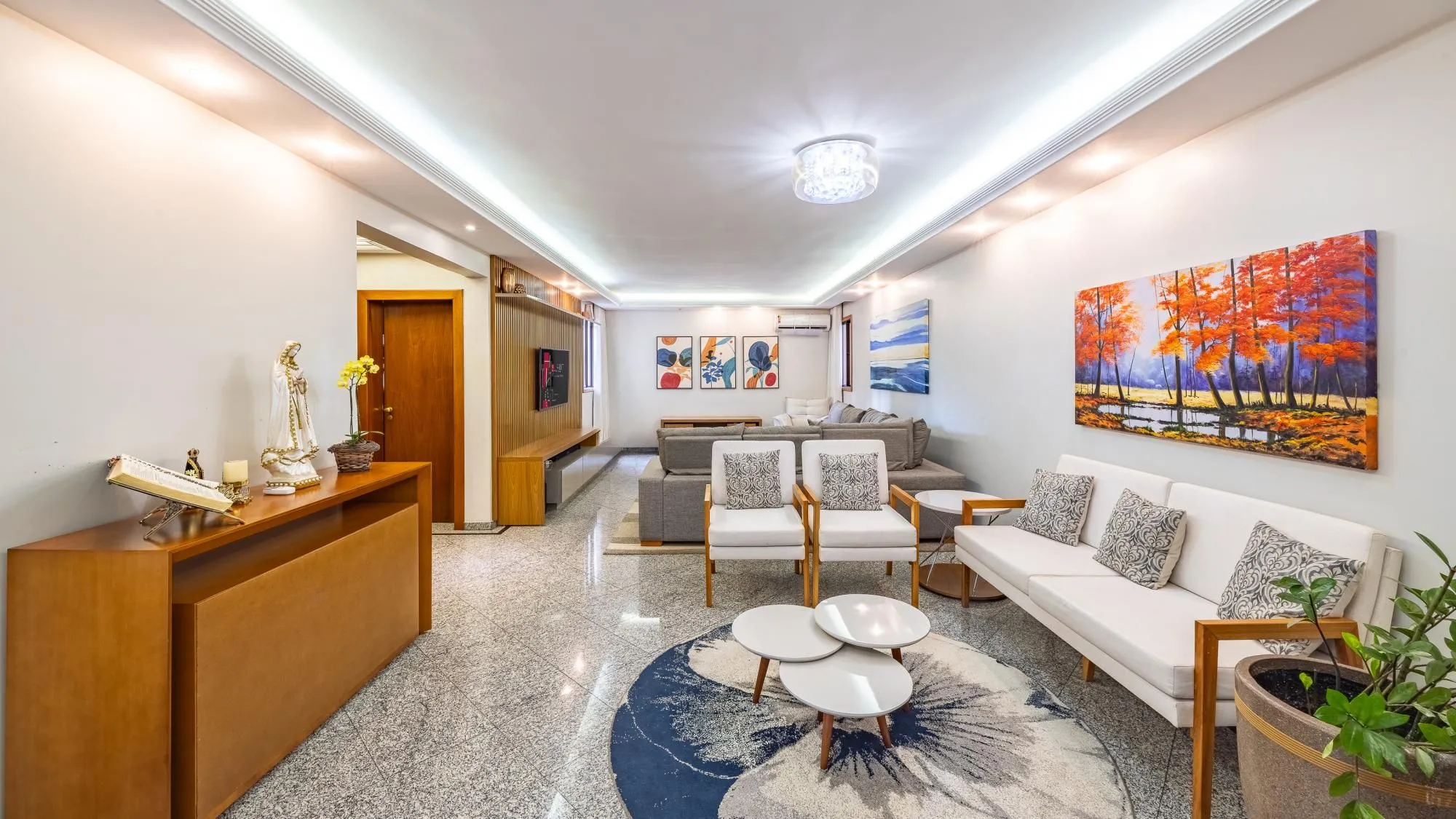 Residencial Avignon: apartamento de 241 m² com 4 suítes no Setor Bueno