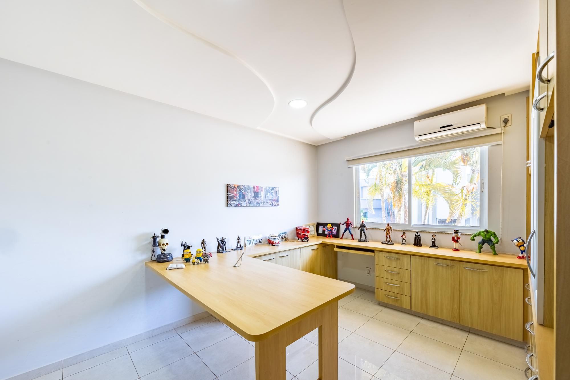 Sobrado, 5 quartos, 349 m² - Foto 25
