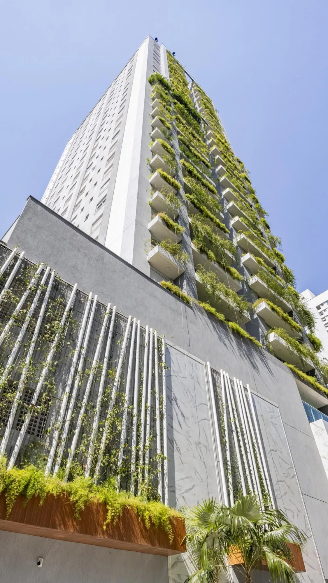 Apartamento com 3 suítes no Setor Marista