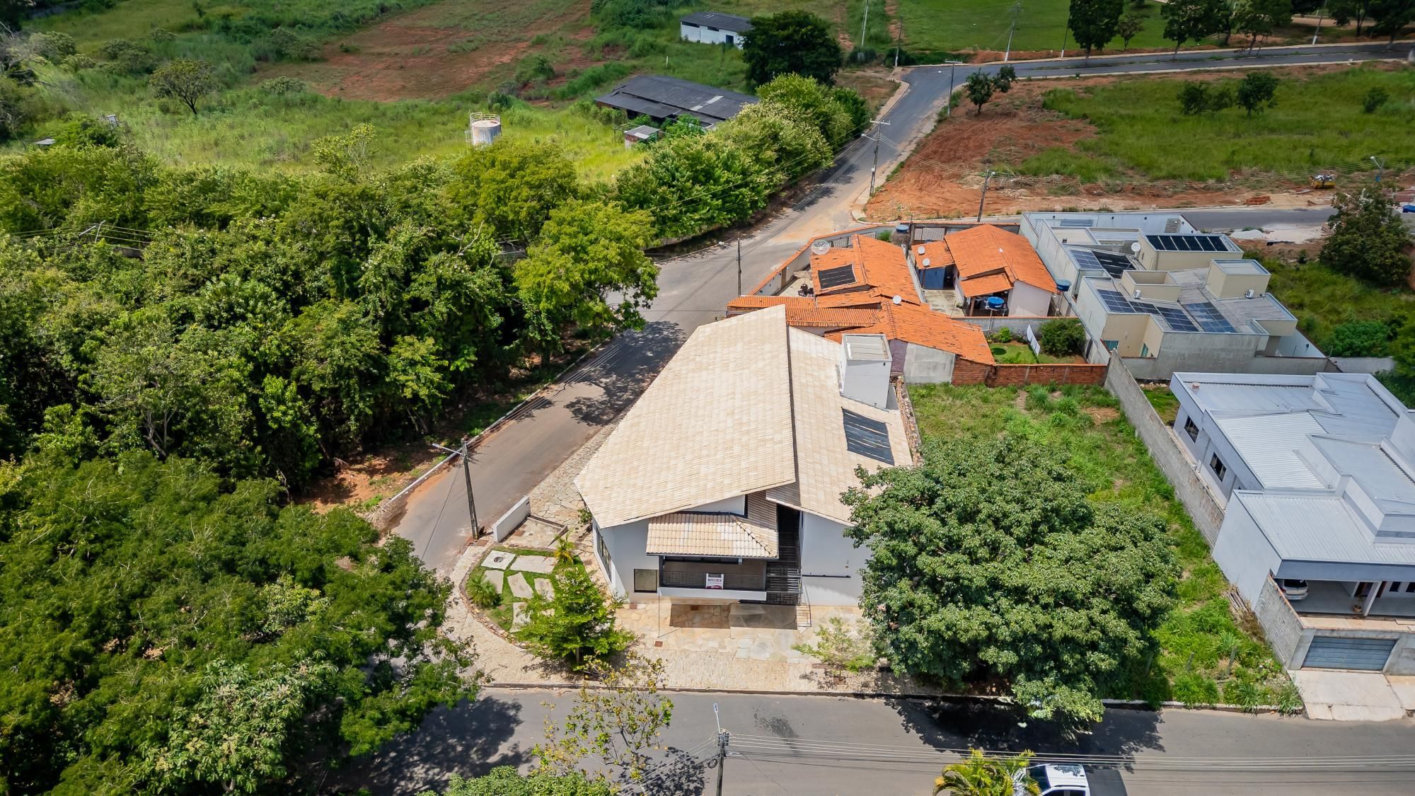 Casa em Pirenópolis com Vocação para Pousada . — foto 1