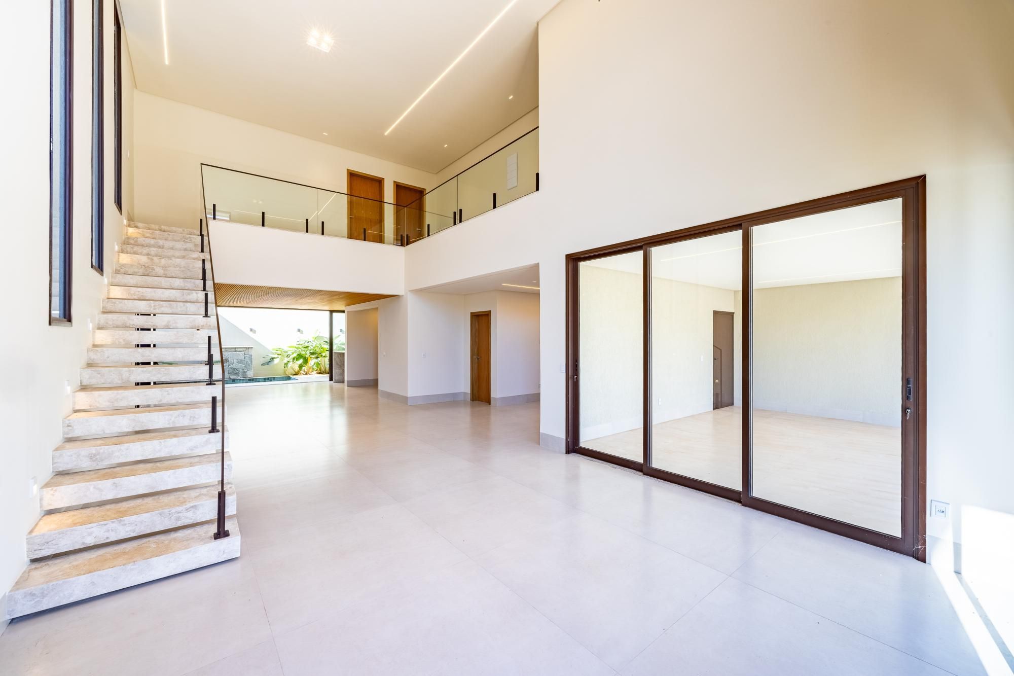 Sobrado, 3 quartos, 264 m² - Foto 3