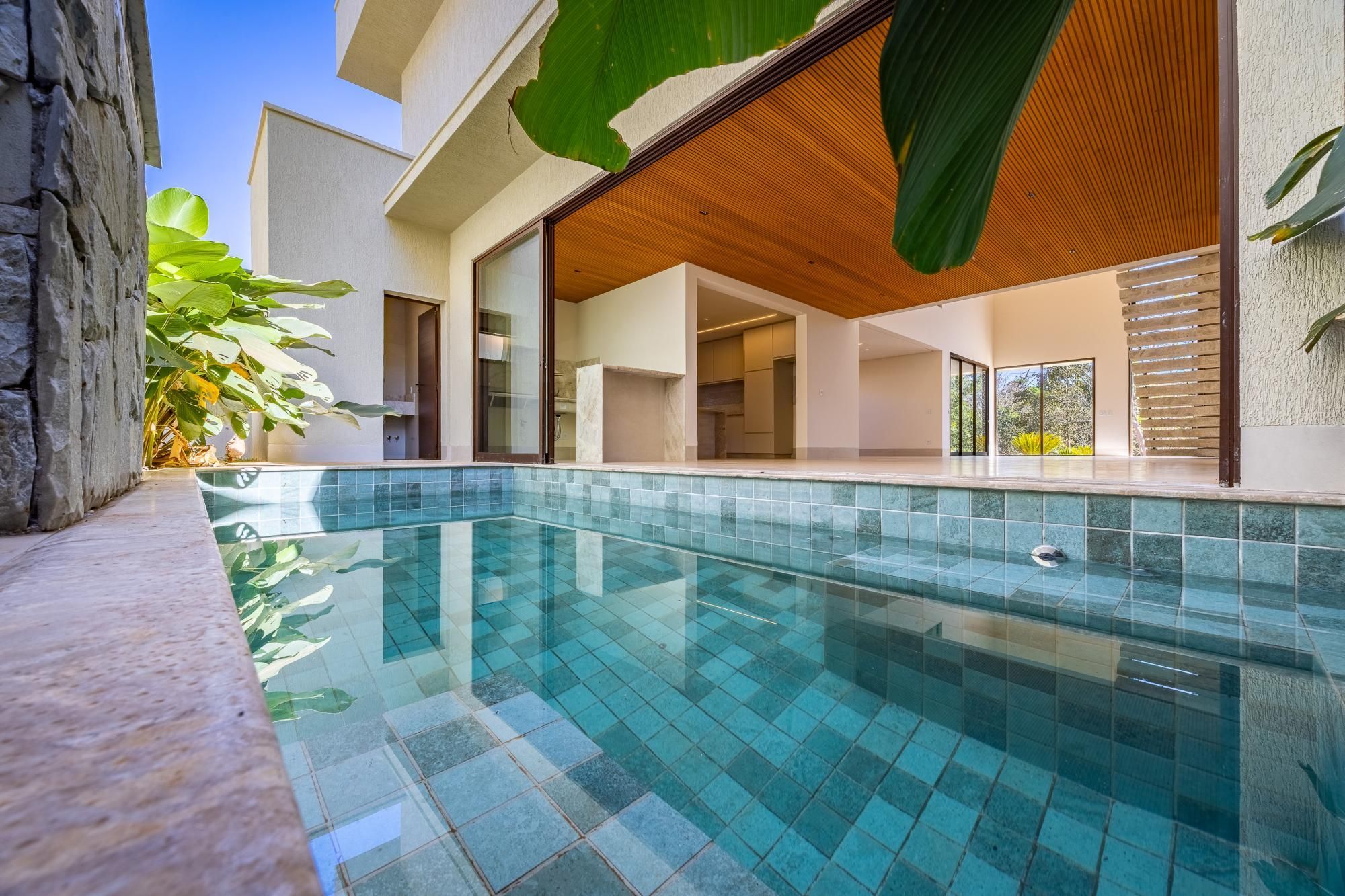 Sobrado, 3 quartos, 264 m² - Foto 1