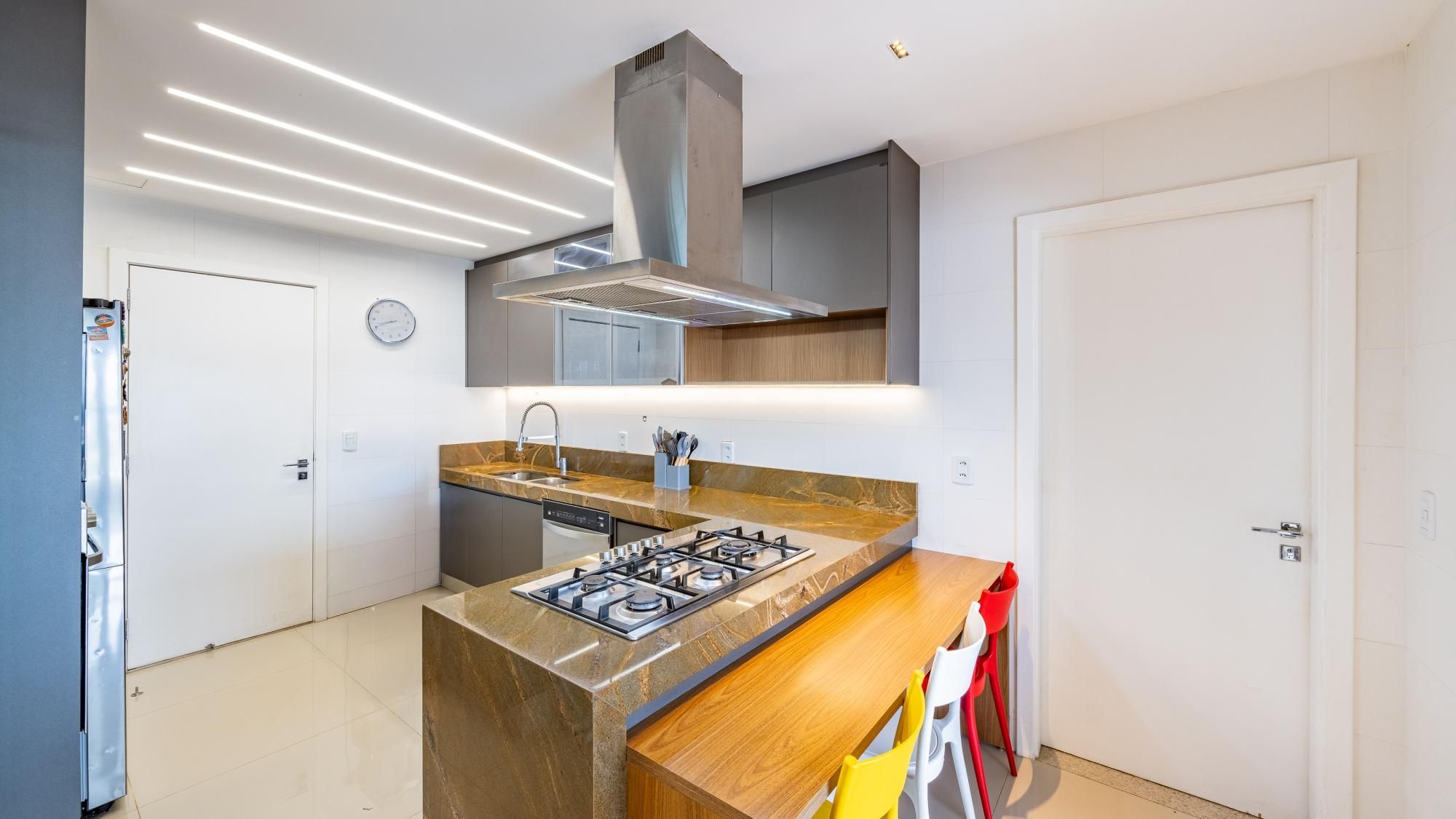 Apartamento, 4 quartos, 268 m² - Foto 13